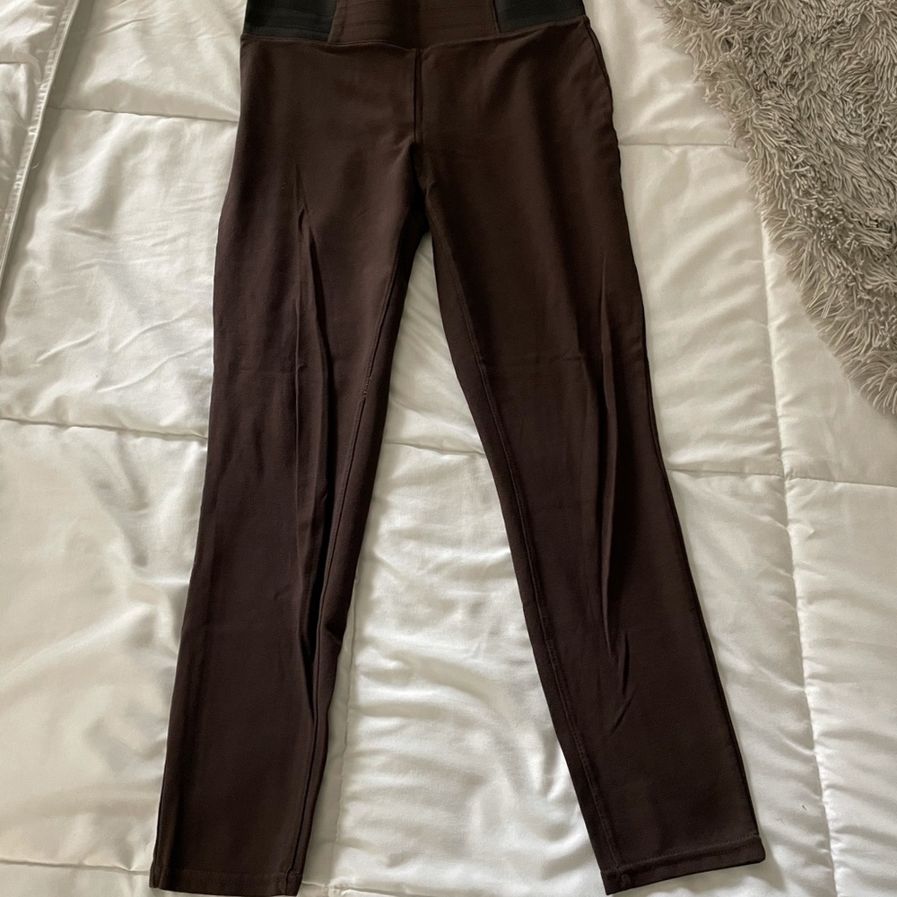 Women’s brown Maurices leggings